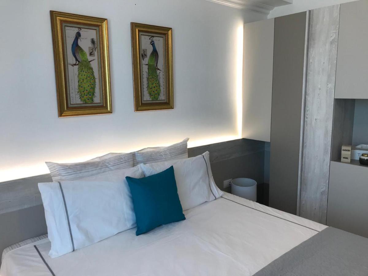 Beach Rooms Roberta Mamaia Exterior foto