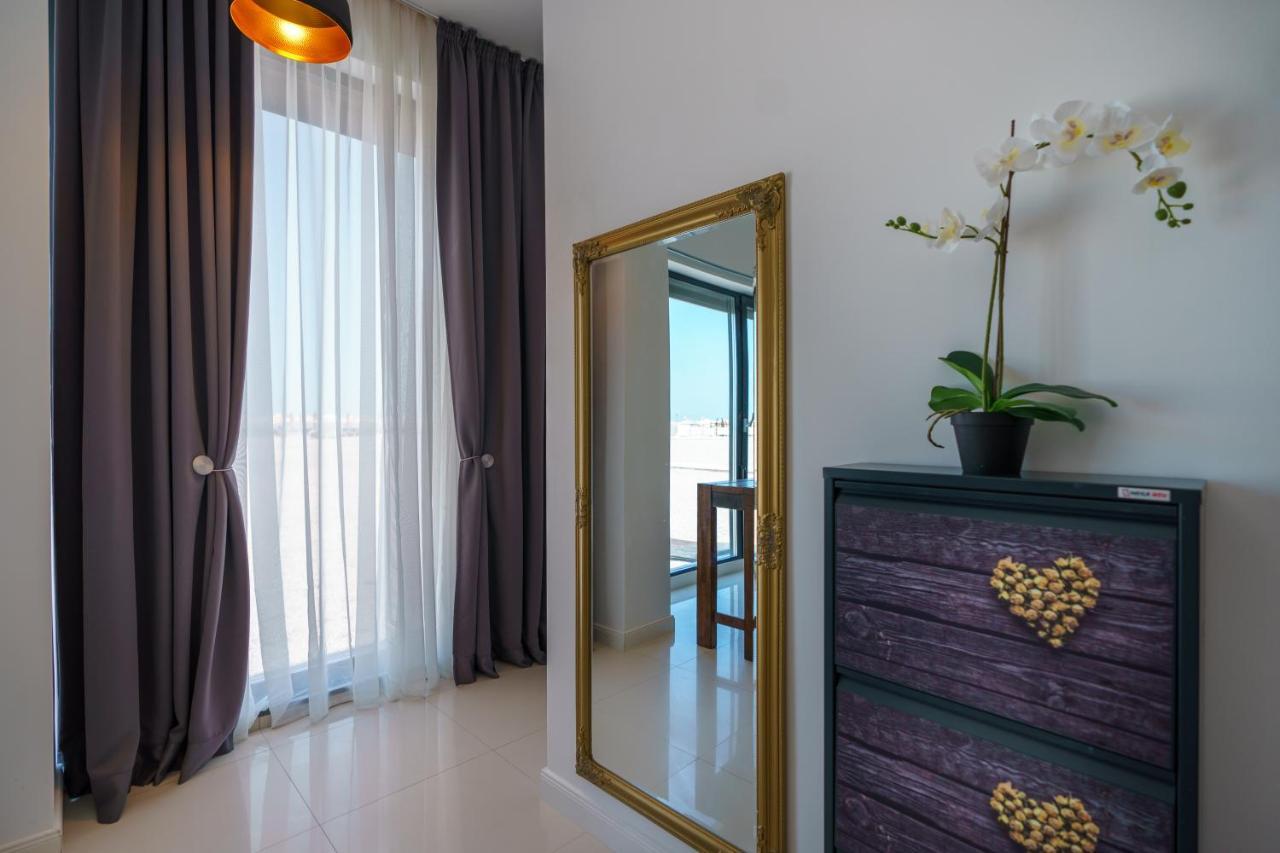 Beach Rooms Roberta Mamaia Exterior foto